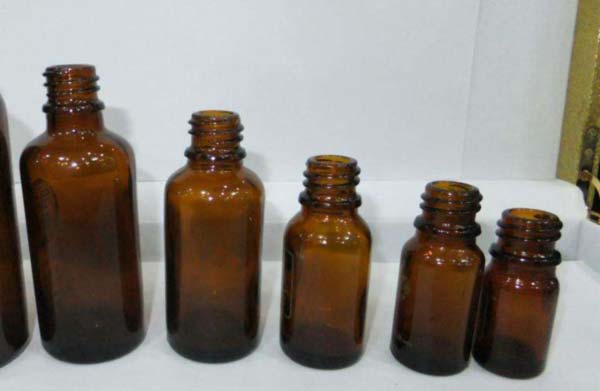 棕色藥包材玻璃瓶内應力産生的原因分析